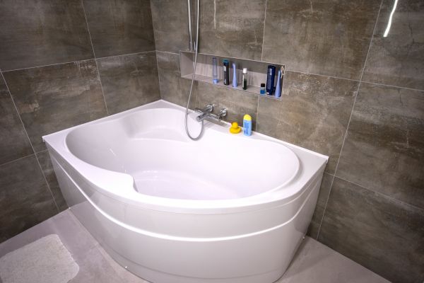 Large Bathtub Installation in Estes Park